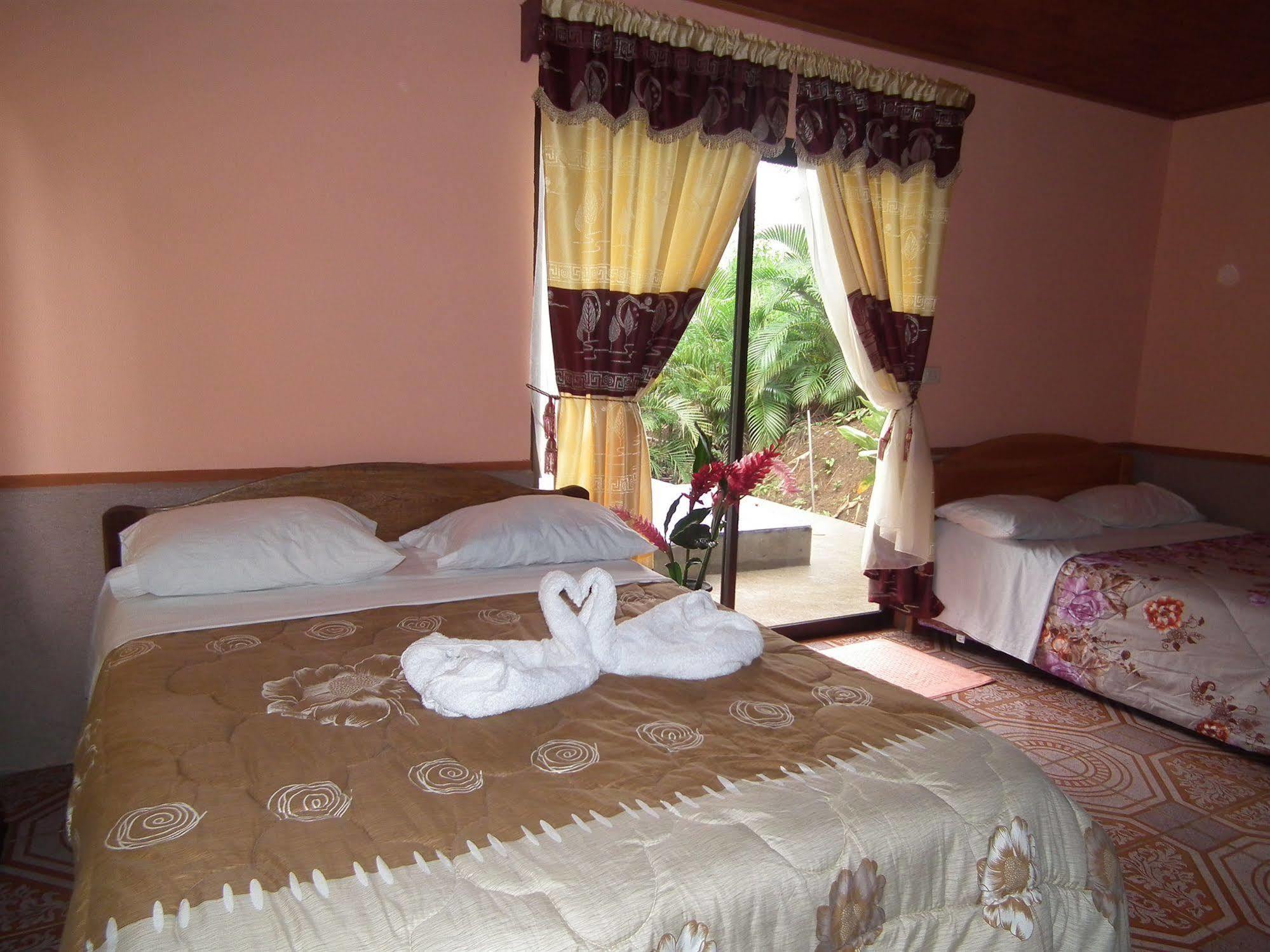 Hotel Valle Azul San Gerardo Екстериор снимка